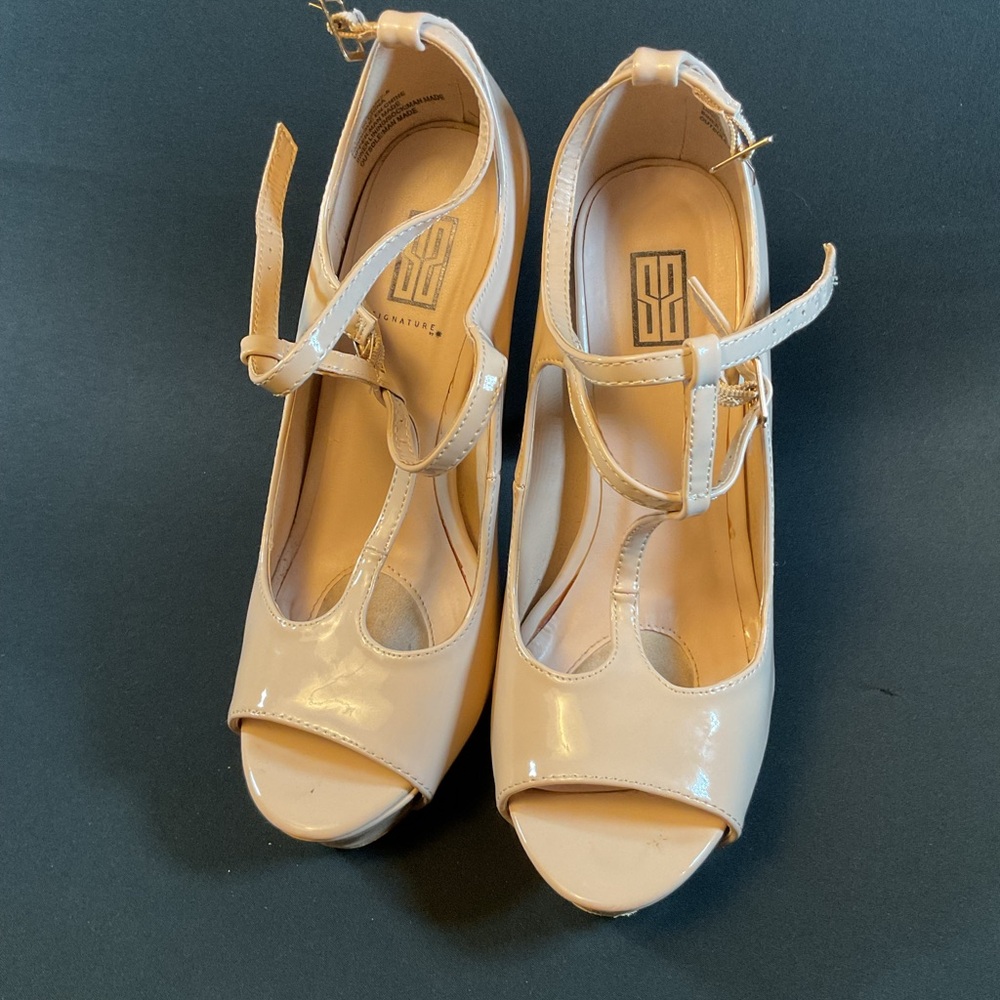 Elegant Cream Peep-Toe Heels